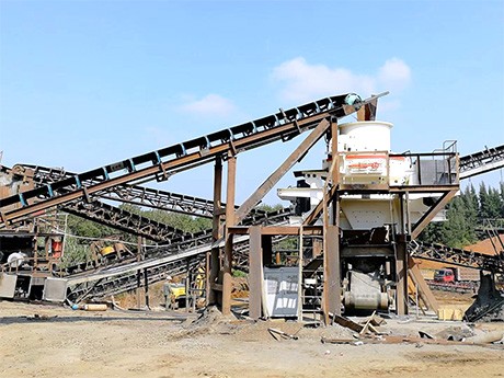 ɰʯ��ɳ��е����һ̨��������ɰ����������