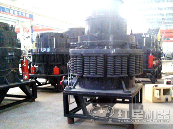 �����Ƶ���Բ׶�������ƫ��������ƽ��ֹ����У�