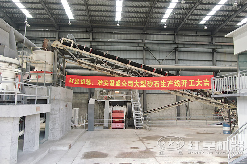 ����ɰʯ�����õ���Բ׶�ƺͶ��Բ׶��