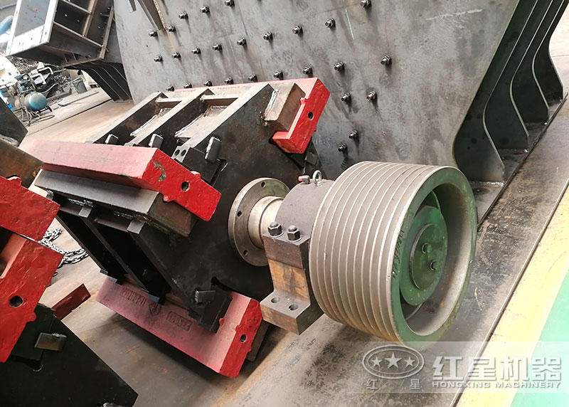 ������ת�ӺͰ崸��ʯ��ϸ�鴦��