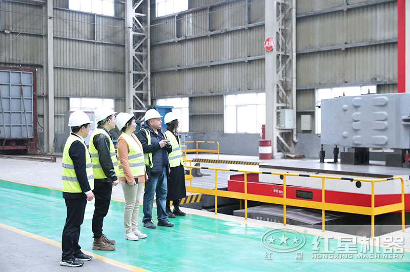 �ͻ�����ʵ�ؿ����豸