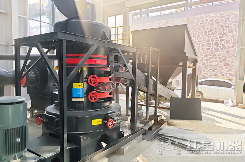 超细磨粉机工作现场图片 超细磨粉机工作现场图片