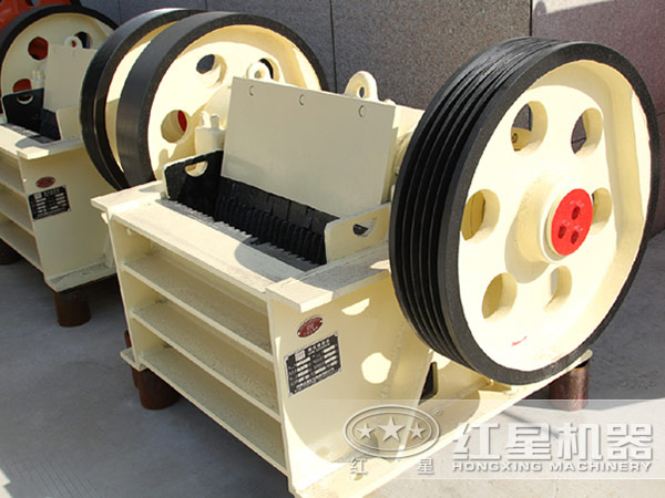 �ʽ�����