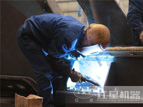 �����Ƚ�����������