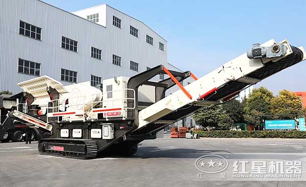 �Ĵ�ʽ��ʯ�ƶ�����վ