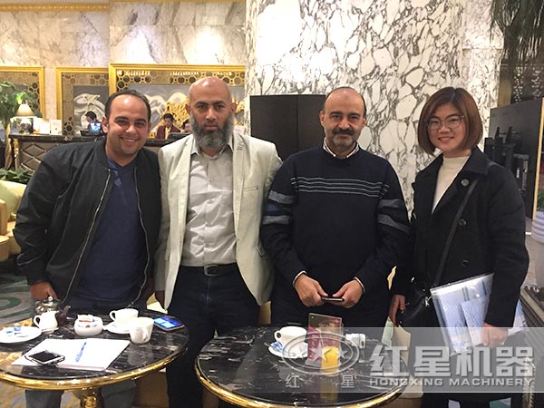 ����ɰ���ʦ��ͻ���Ӱ