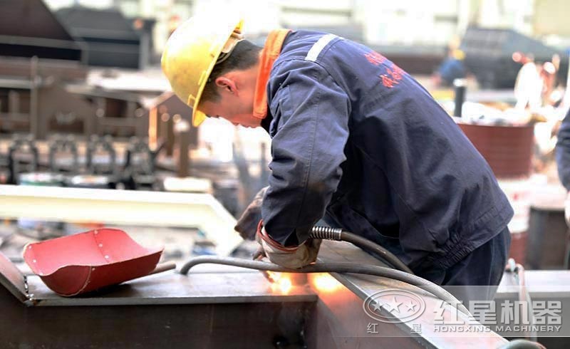 �����󾫣�ϸ�ڿɼ�