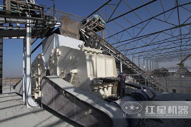 ���ӹ���Ϊ�û���Ƶ���ɰ��������˫̨����ʽ�����