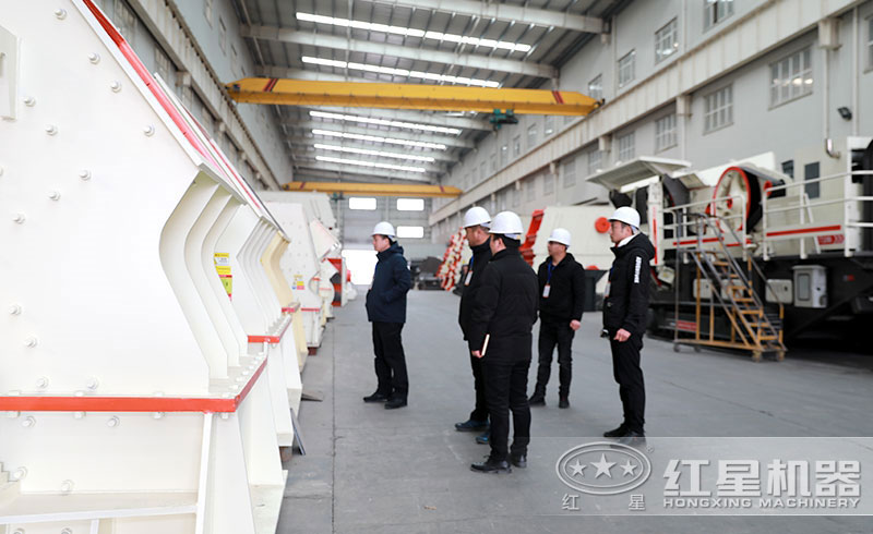 �����ӹ��������豸�Ĵ��Ǹ�����Ҫ����ɰʯ��