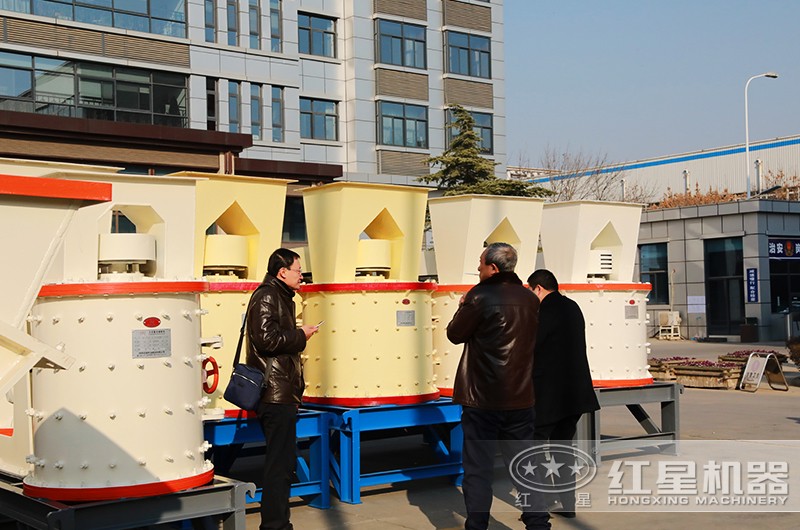 �ͻ�����ʵ�ؿ���ι�