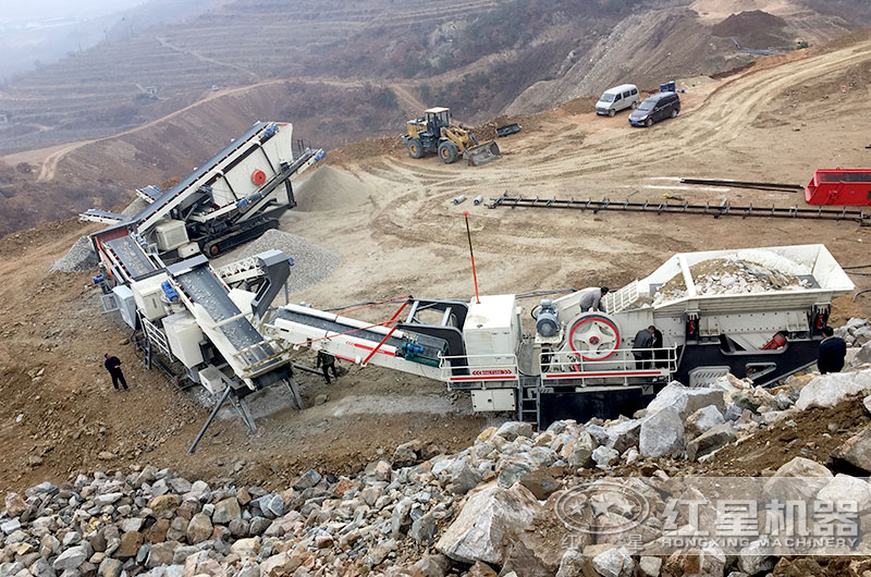 ɽ����̨�Ĵ��ƶ�ʽʯ�ӷ���ӹ��ֳ�