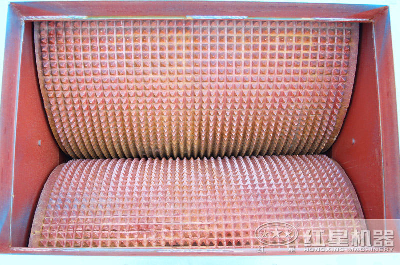 �Թ���������֮��ľ���ɿ��Ƴ������ȴ�С