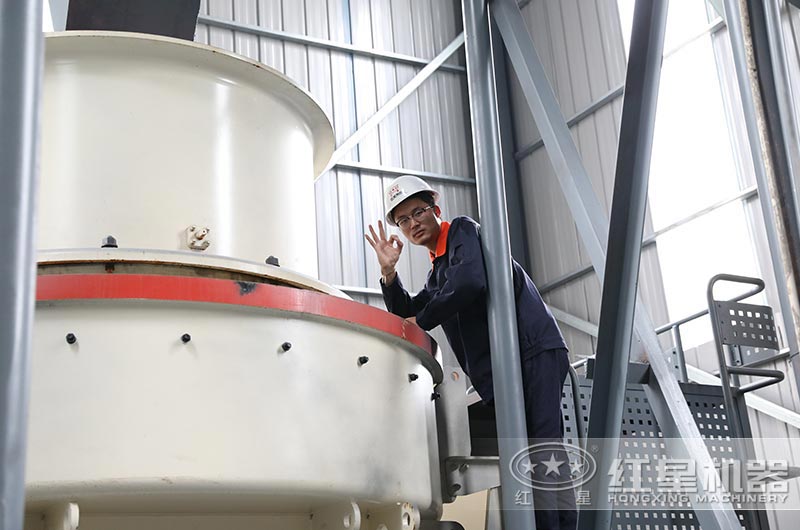 �ۺ���Ա�ڿͻ��ֳ�����װ