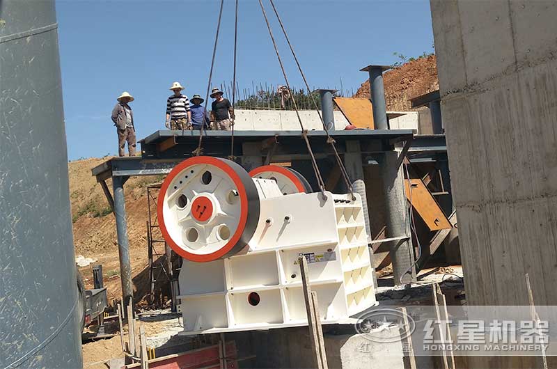 �ʽ�����