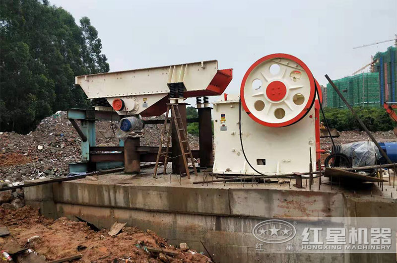 �̶�ʽ��ƴ������������ֳ�