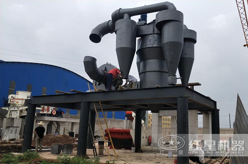 ���ӹ��������н���ĥ���ֳ����ڰ�װ