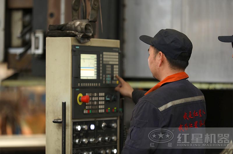 ���ӹ�������Ա������Ϊ�ƶ�������㲿���������