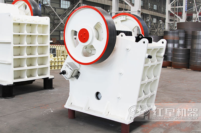 �ʽ�����